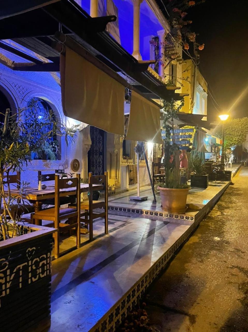 L'Artisan Hotel Harqalah Buitenkant foto