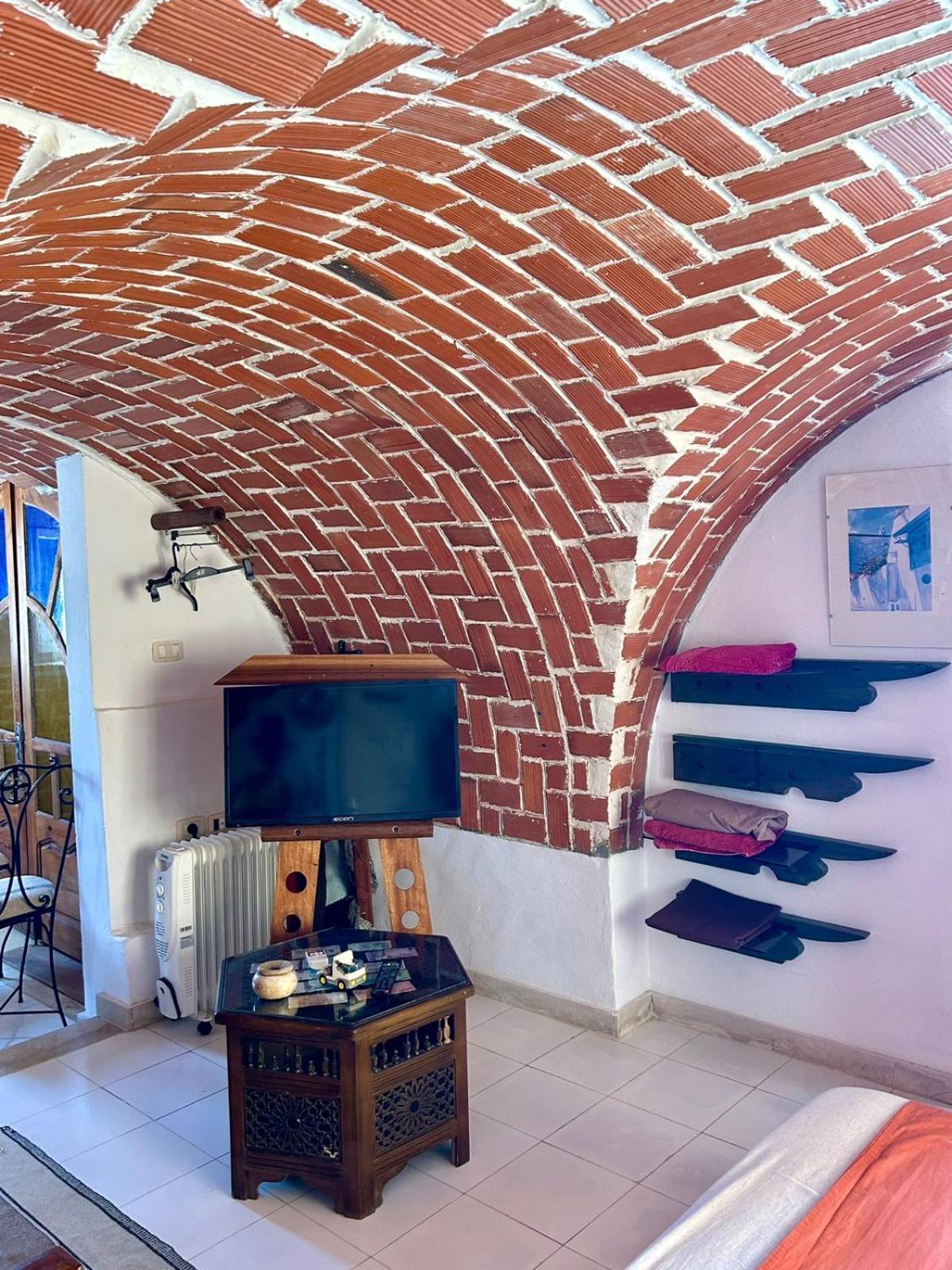 L'Artisan Hotel Harqalah Buitenkant foto