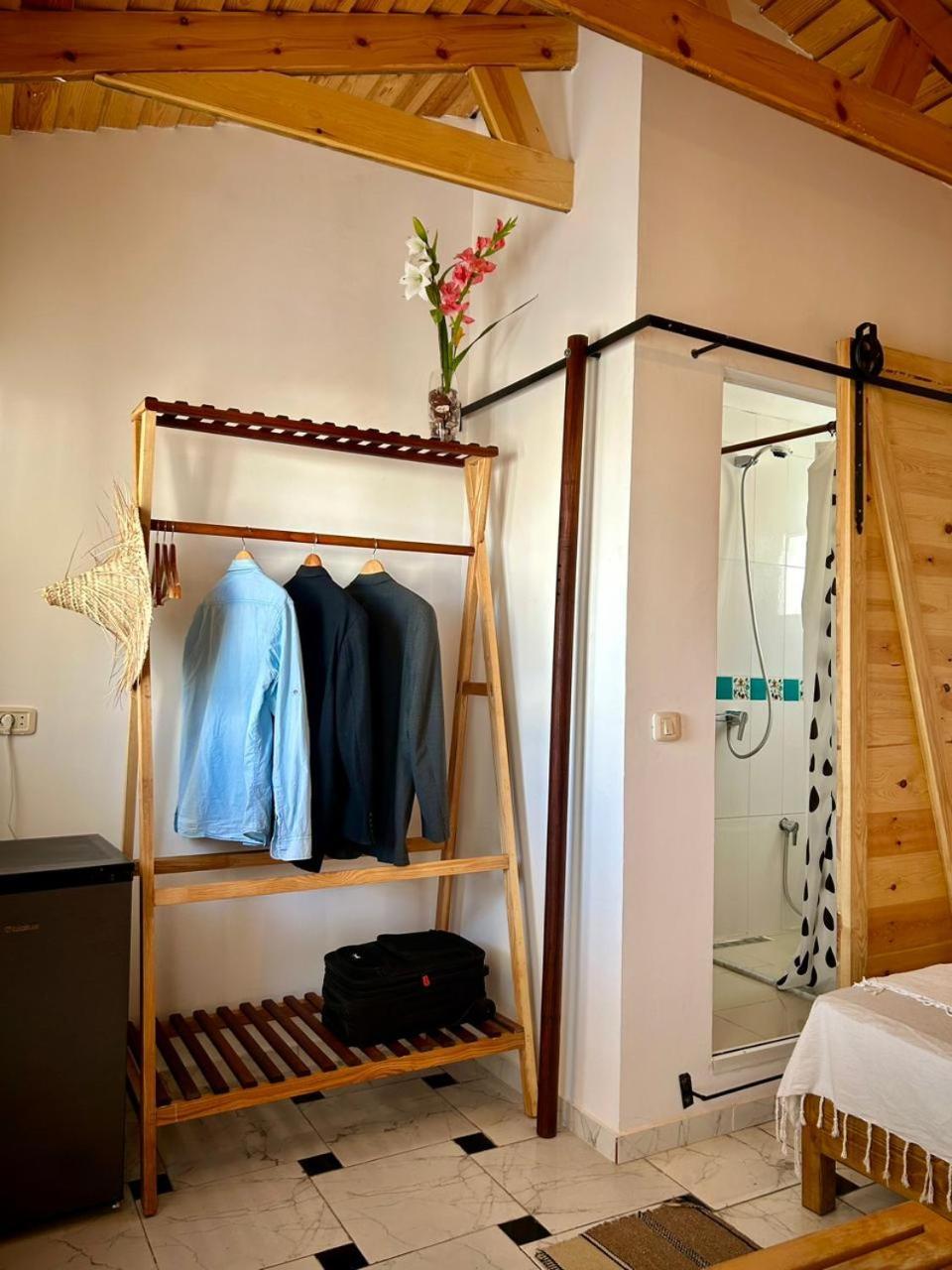 L'Artisan Hotel Harqalah Buitenkant foto